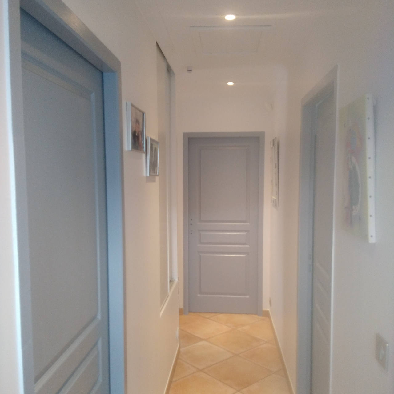 Renovation peinture couloir et portes